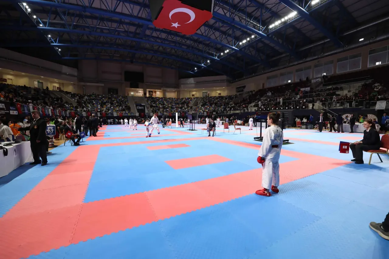 Kocaeli’de karate resitali yaşandı 1