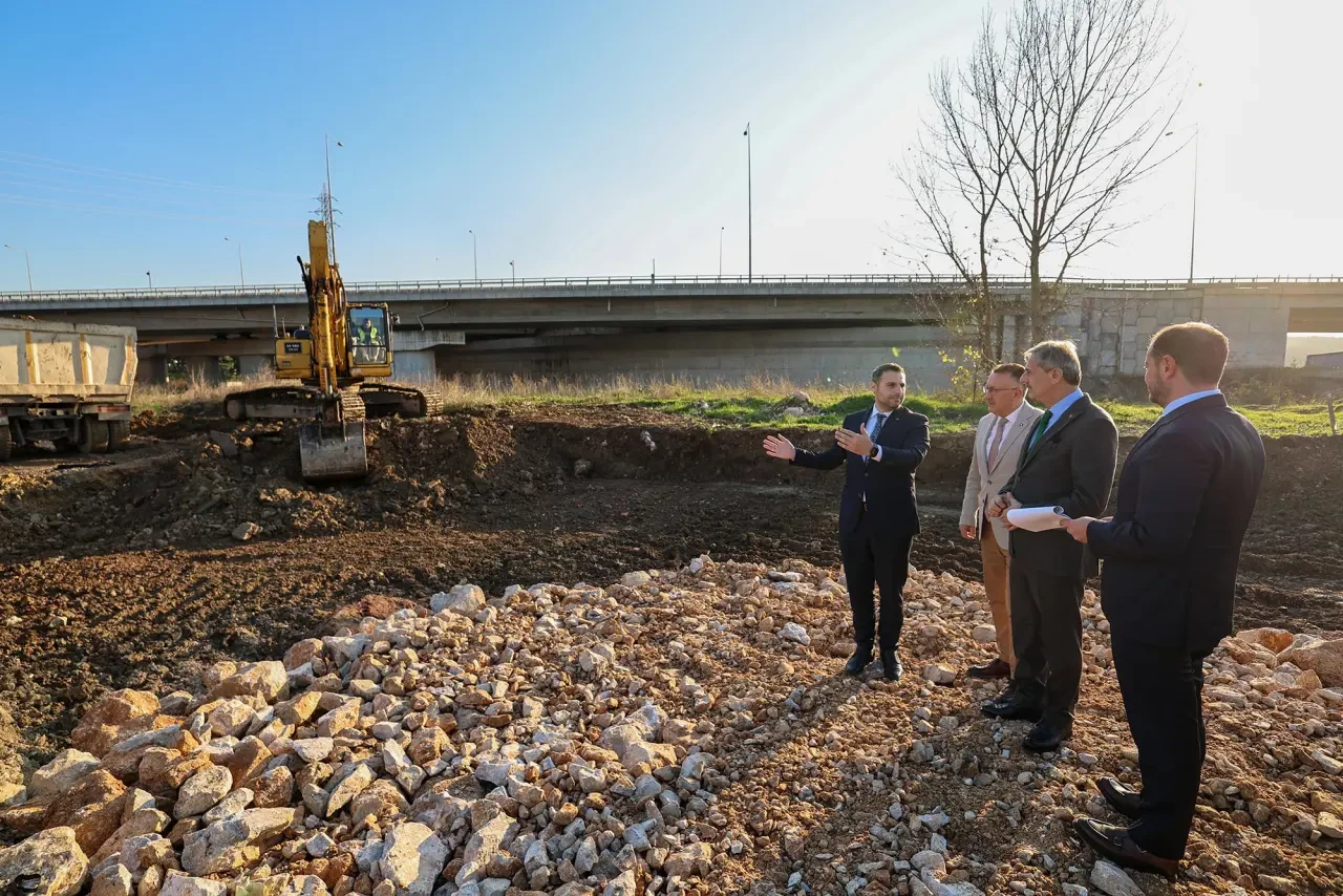 '2025 Sakarya’da projelerin yatırıma dönüştüğü bir yıl olacak' 10