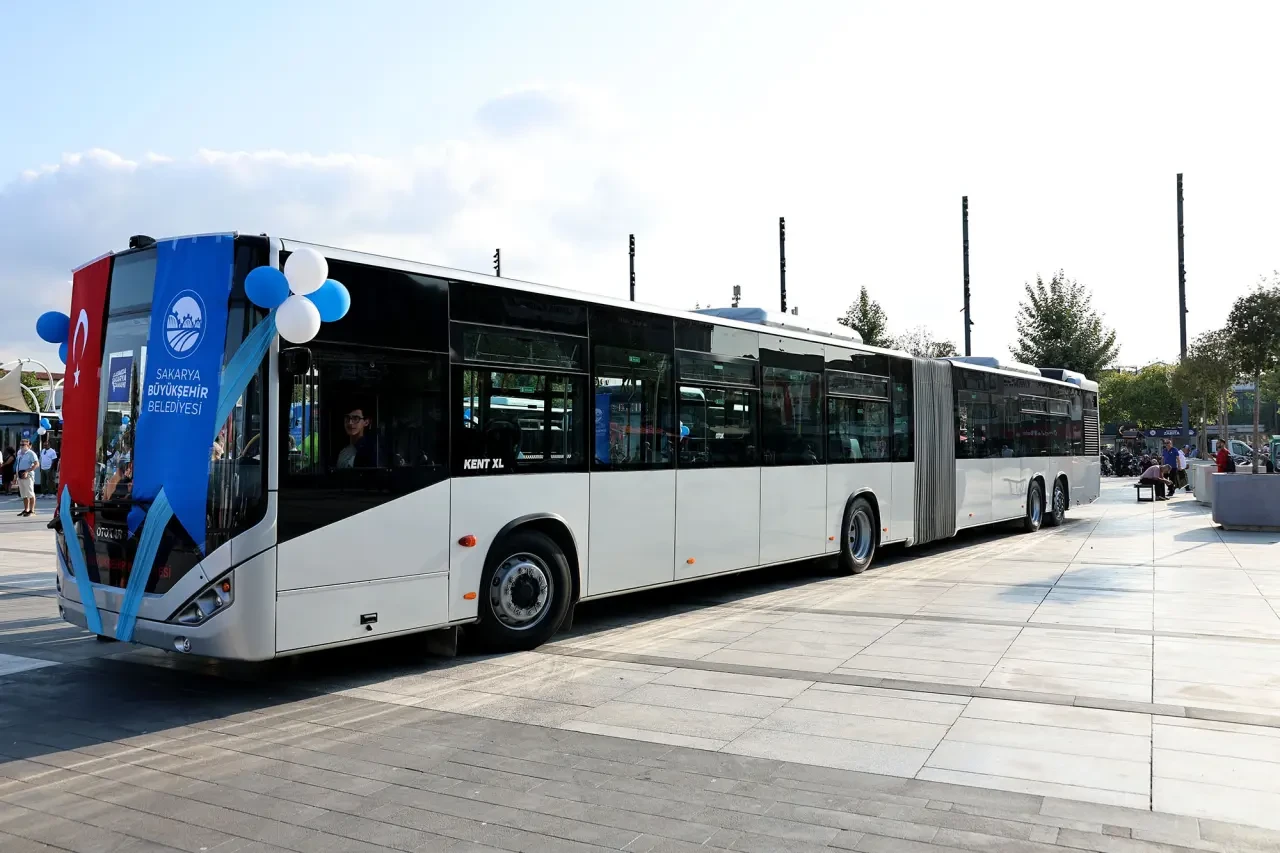 '2025 Sakarya’da projelerin yatırıma dönüştüğü bir yıl olacak' 9