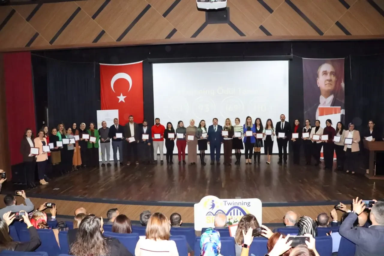 Sakarya'da 6 okul 'eTwinning Okulu' seçildi 4