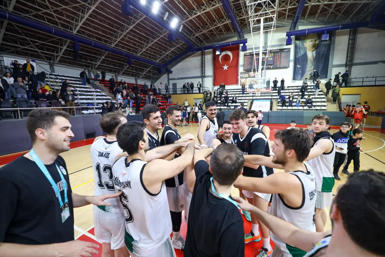 Sakarya Büyükşehir, Teşvikiye'yi 76-65 yenerek sezonun ikinci devresine galibiyetle başladı 3