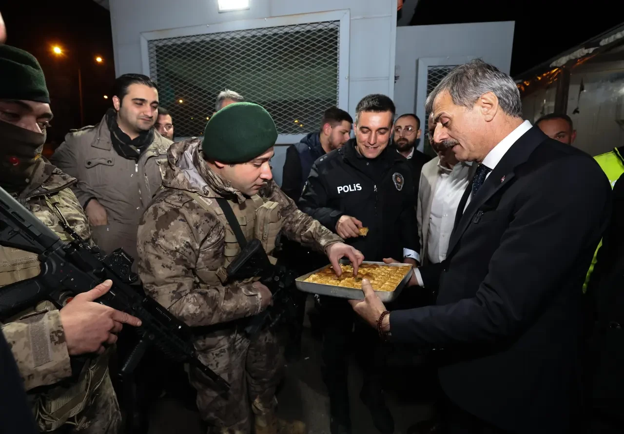 Alemdar: İyi günde de, kötü günde de vatandaşımızın yanındayız 6