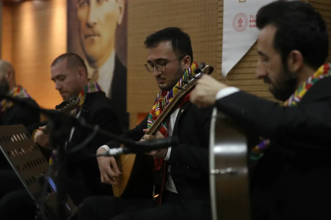 Dünden Bugüne Sakarya Türküleri Konseri Unutulmaz Anlar Yaşattı 9