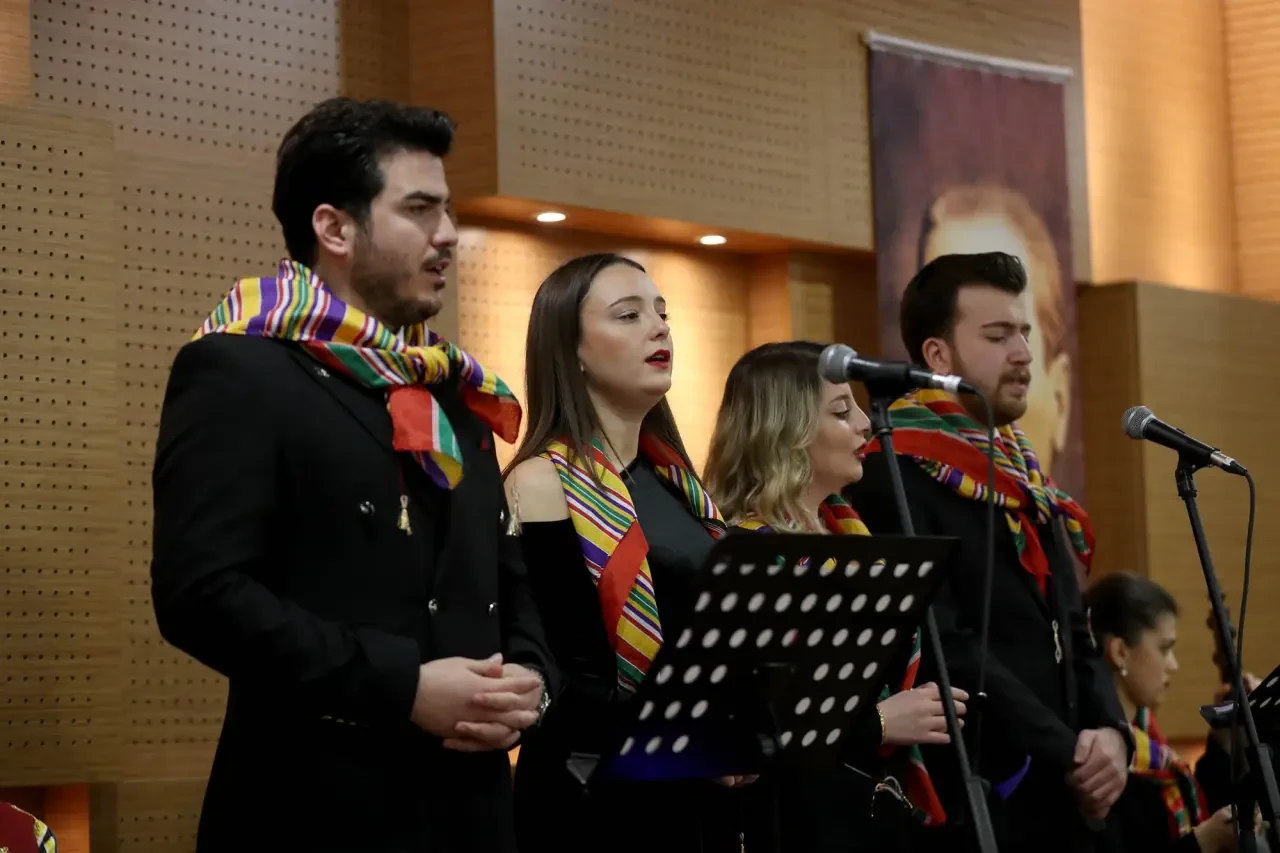 Dünden Bugüne Sakarya Türküleri Konseri Unutulmaz Anlar Yaşattı 15