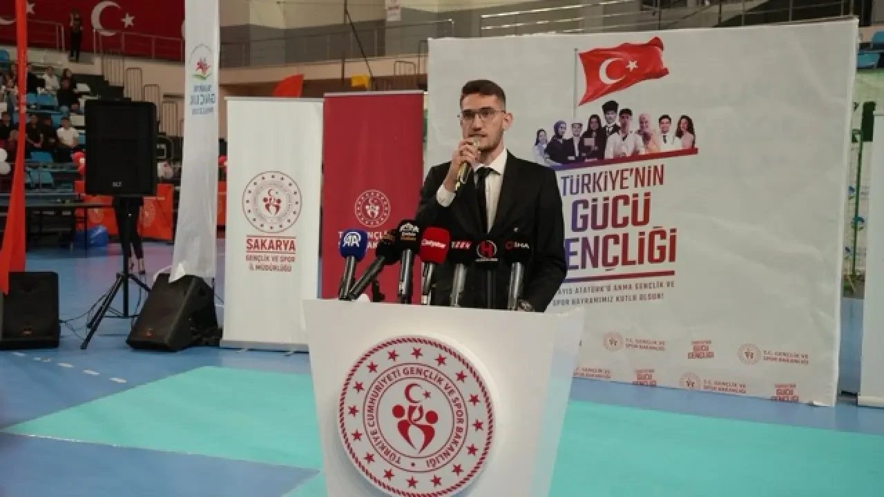 Sakarya'da 19 Mayıs Coşkusu: Gençlik ve Birlik Ruhu Zirvede 5