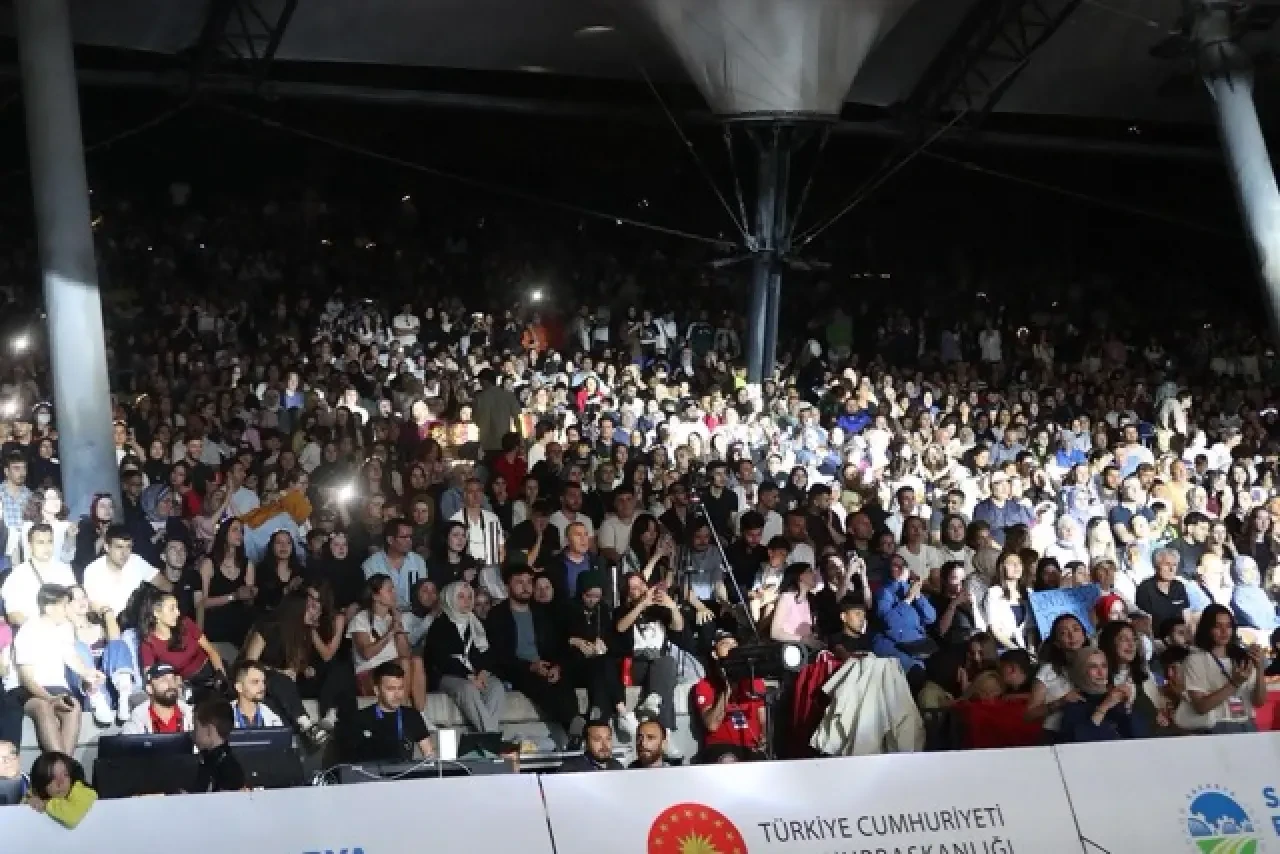 Sakarya, UCI Dağ Bisikleti Eliminatör Dünya Şampiyonası'nda rekor kırdı, coşkulu kapanış seremonisiyle dikkat çekti 1