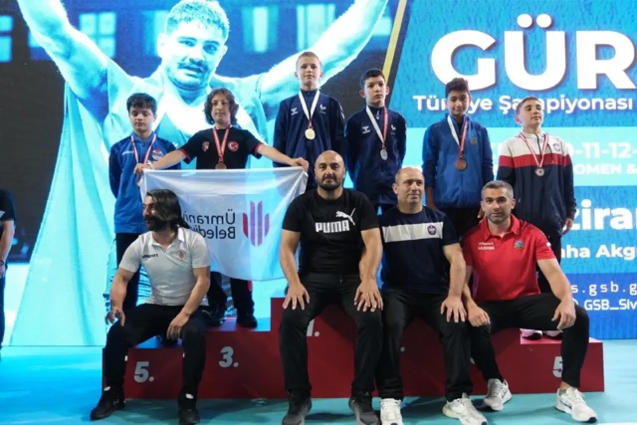 Serdivanlı Sporcular Sivas’tan Madalyalarla Döndü 2