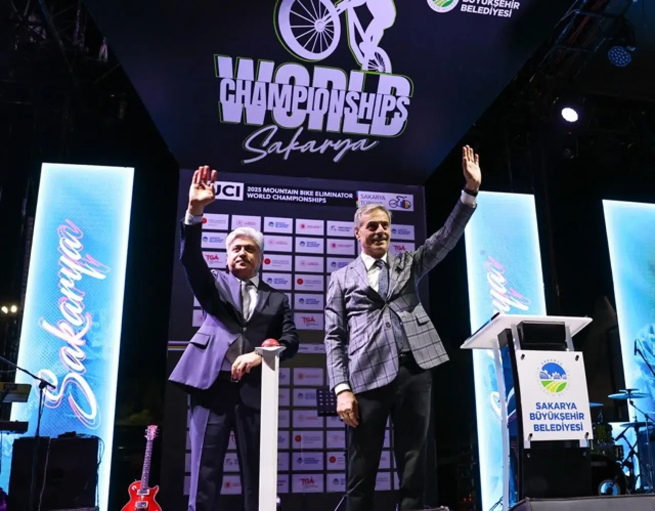 Sakarya, UCI Dağ Bisikleti Eliminatör Dünya Şampiyonası'nda rekor kırdı, coşkulu kapanış seremonisiyle dikkat çekti 19