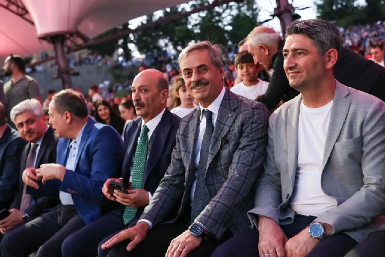 Binlerce kişi dünya şampiyonası heyecanını Sakarya’da yaşadı 15