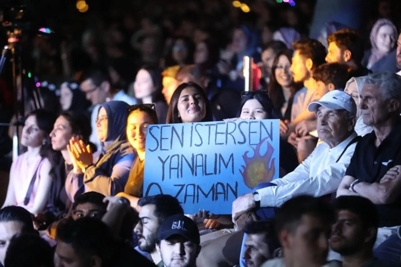 Sakarya, UCI Dağ Bisikleti Eliminatör Dünya Şampiyonası'nda rekor kırdı, coşkulu kapanış seremonisiyle dikkat çekti 8