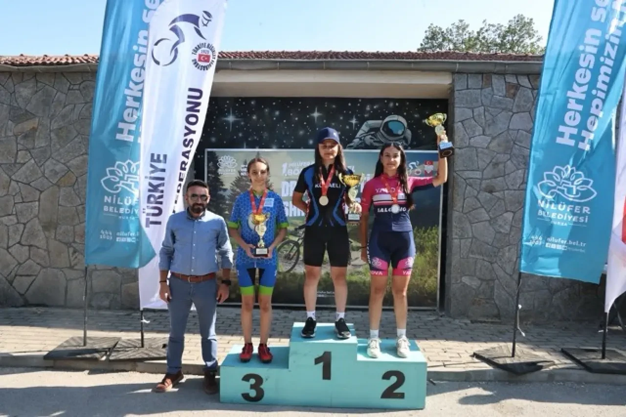 1. Bölge Bölgesel Dağ Bisikleti Şampiyonası nefes kesti 2