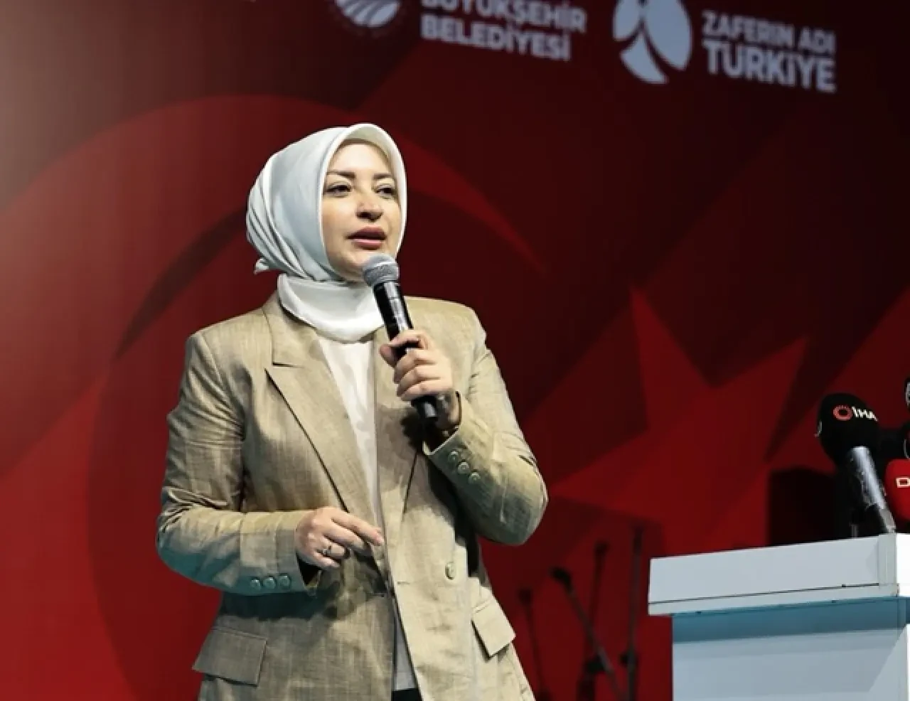  “O gece dünya, inananların vatan uğruna neler yapabileceğini izledi” 4