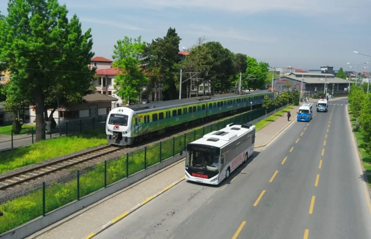 Sakarya'da Toplu Taşıma Hatlarında Önemli Değişiklik! 2 Hat İptal Edildi, 2 Yeni Hat Hizmete Alındı 1