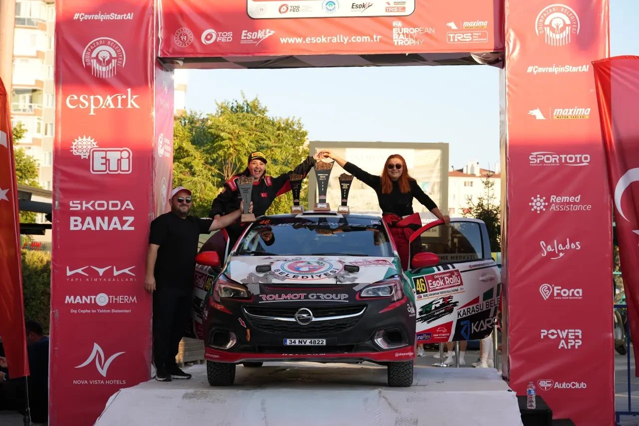 Betül Gözde İlter Ralli Pistlerinde Fırtına Gibi 4