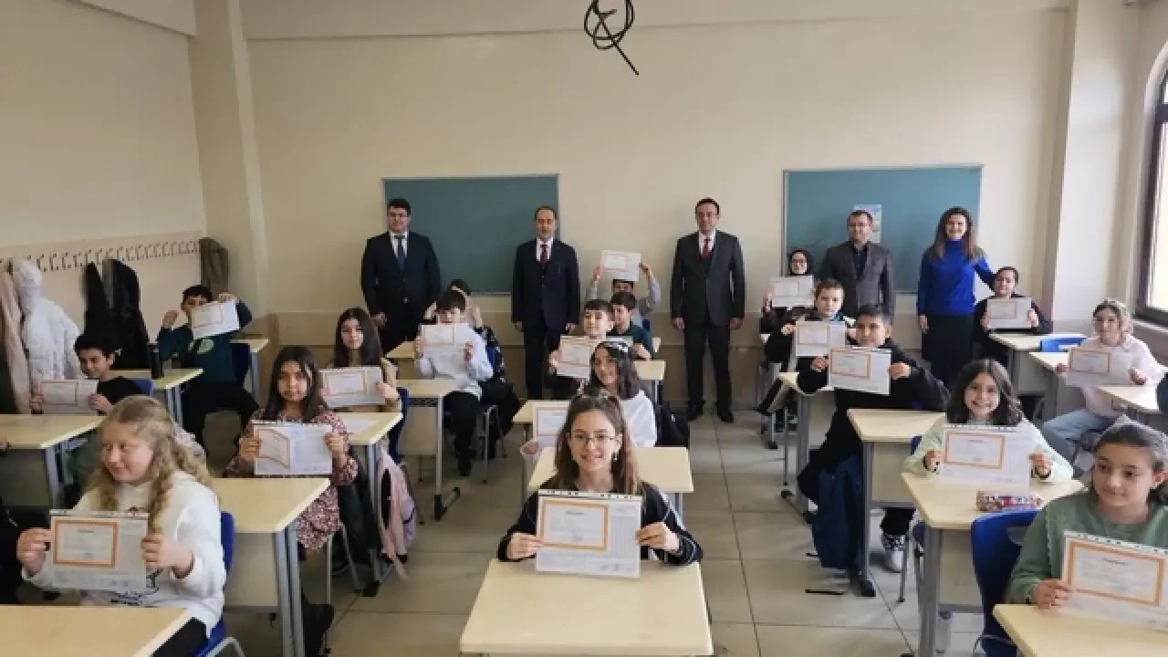 Bandırma’da 28 bin öğrenci yarıyıl tatiline girdi 1