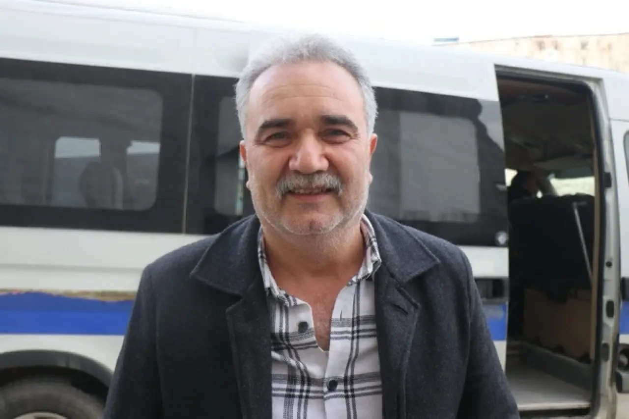 Dolmuş Direksiyonunda Bir Genç Kadın Sakarya’dan Örnek Oldu 4
