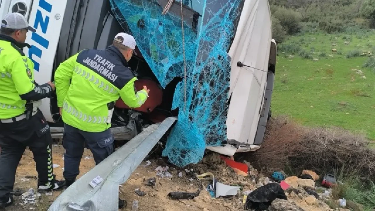 Antalya'da trafik kazası: Ölü ve yaralılar var 3