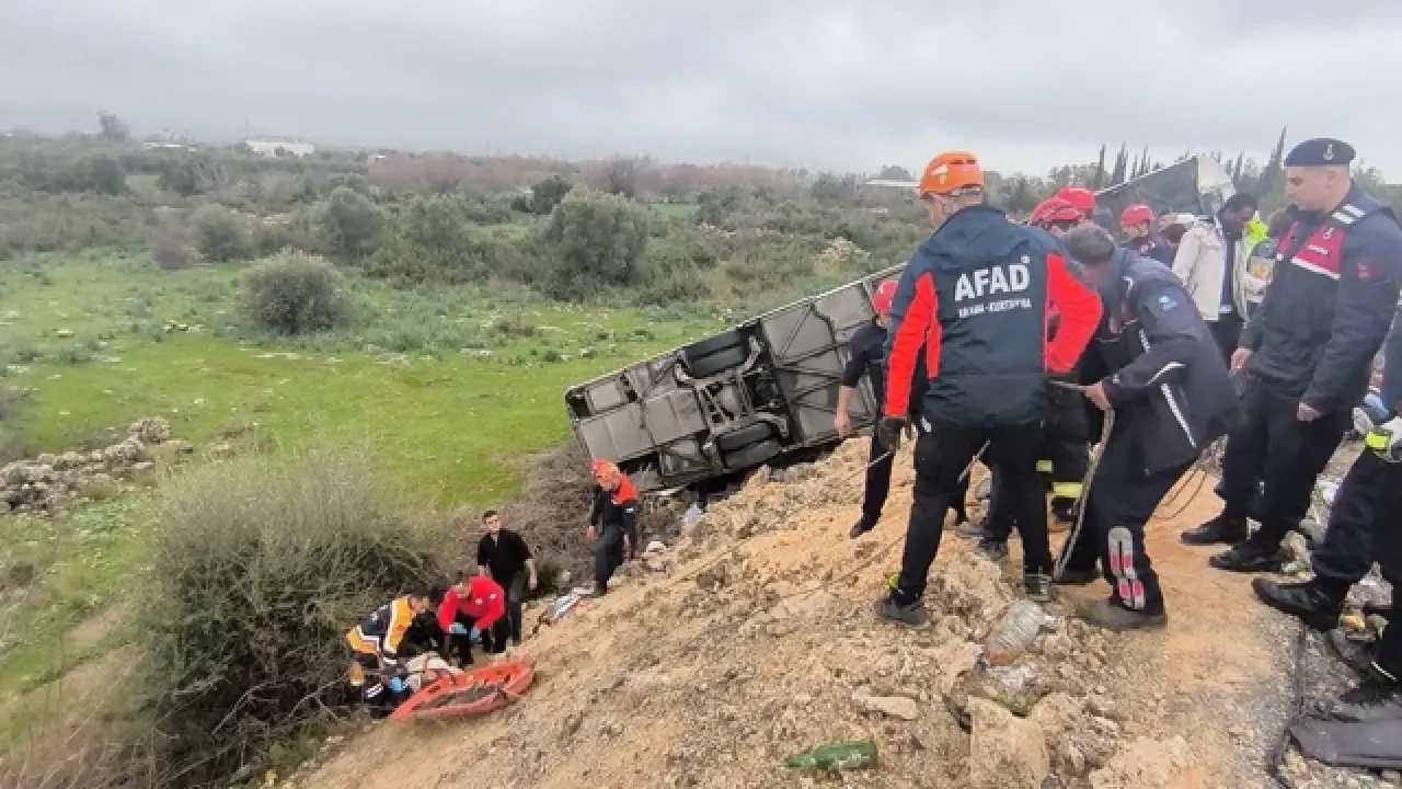 Antalya'da trafik kazası: Ölü ve yaralılar var 2