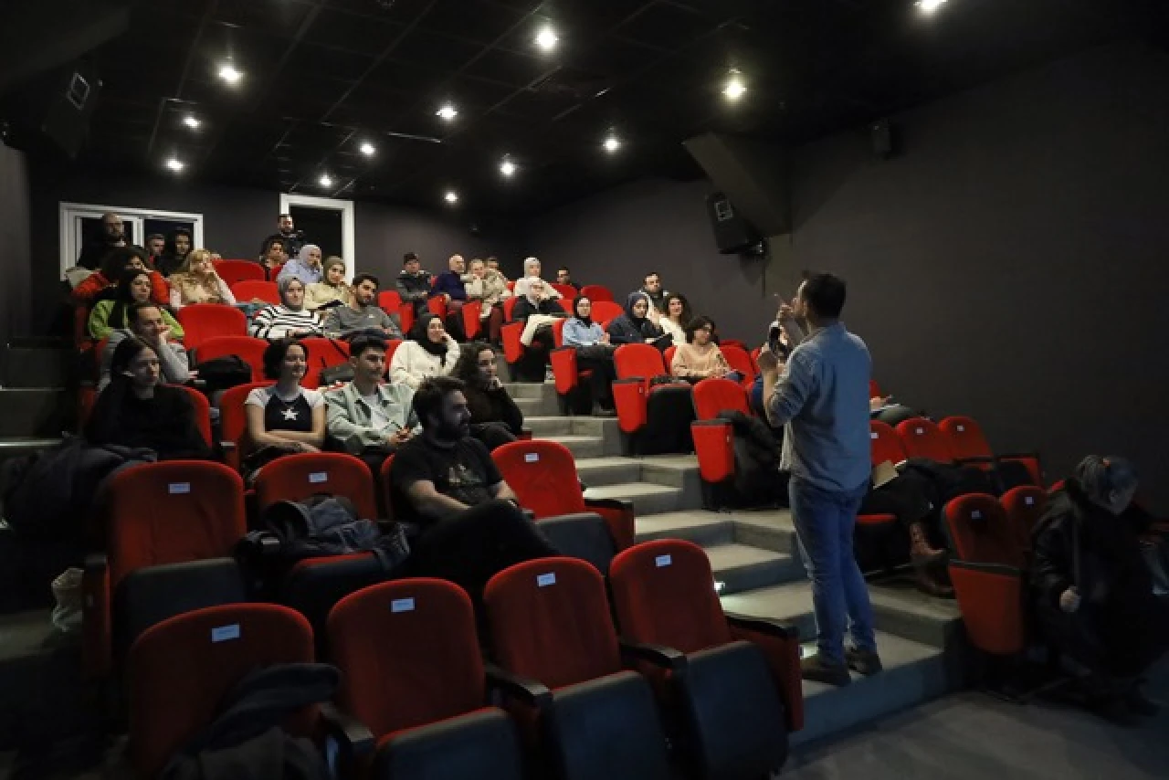 Göker: Sinema, modern insanın en büyük zaferlerinden biri