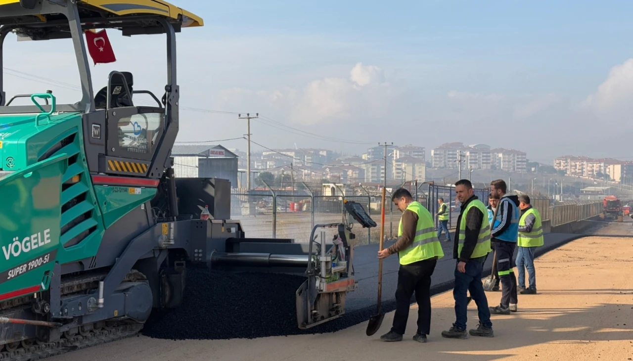 Gönen’de sanayi esnafının yol çilesi bitti