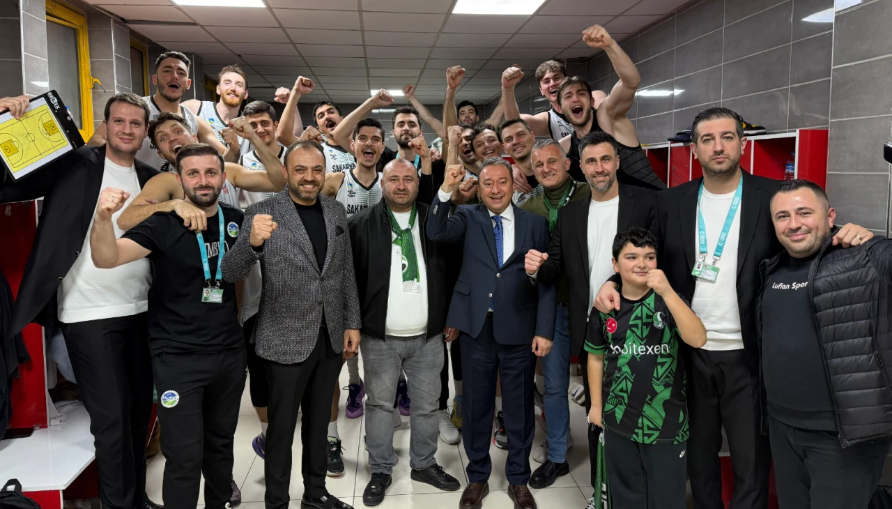 Sakarya Büyükşehir basketbol galibiyetlere devam ediyor: 78-56