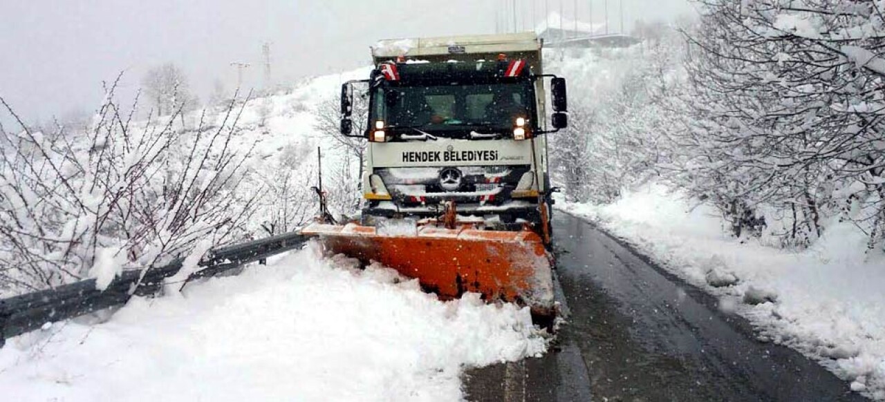 Hendek’te kapalı mahalle yolu yok