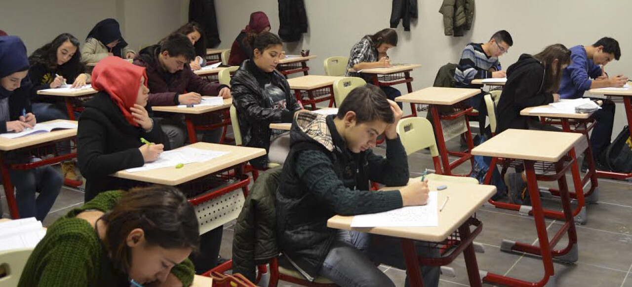 Kocaeli Akademi Lise’de sınav heyecanı