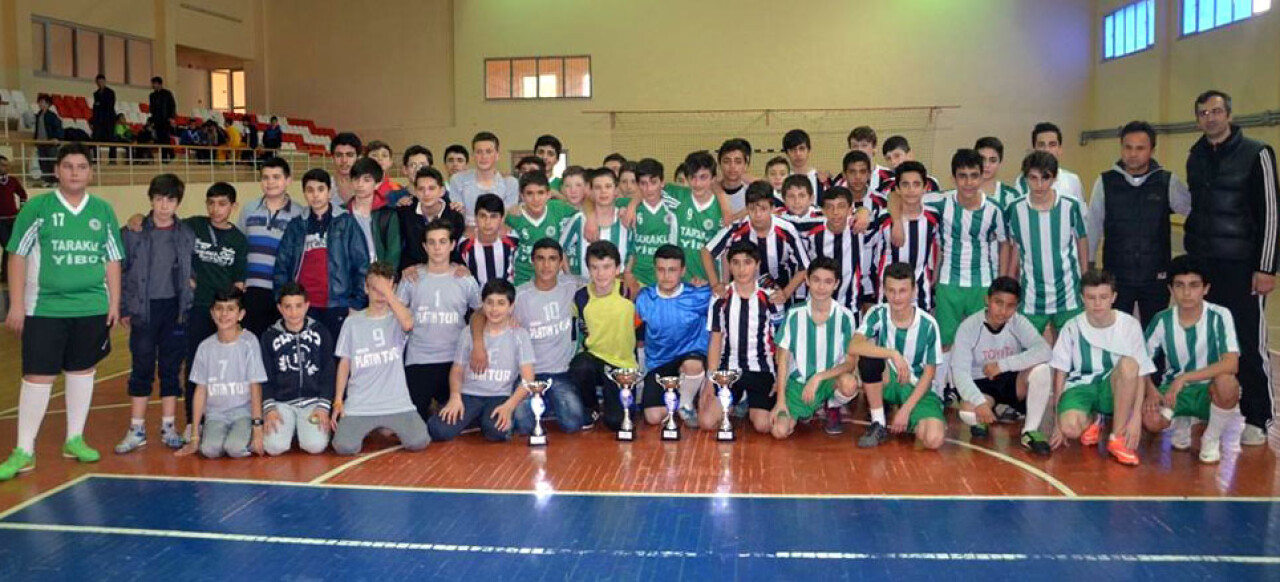 Futsalda Çifte Heyecan