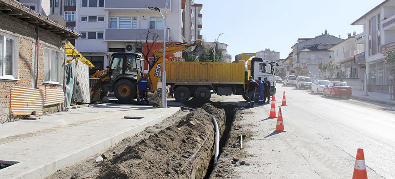 Bağlar Caddesi’nin İçmesuyu Hattı Yenileniyor