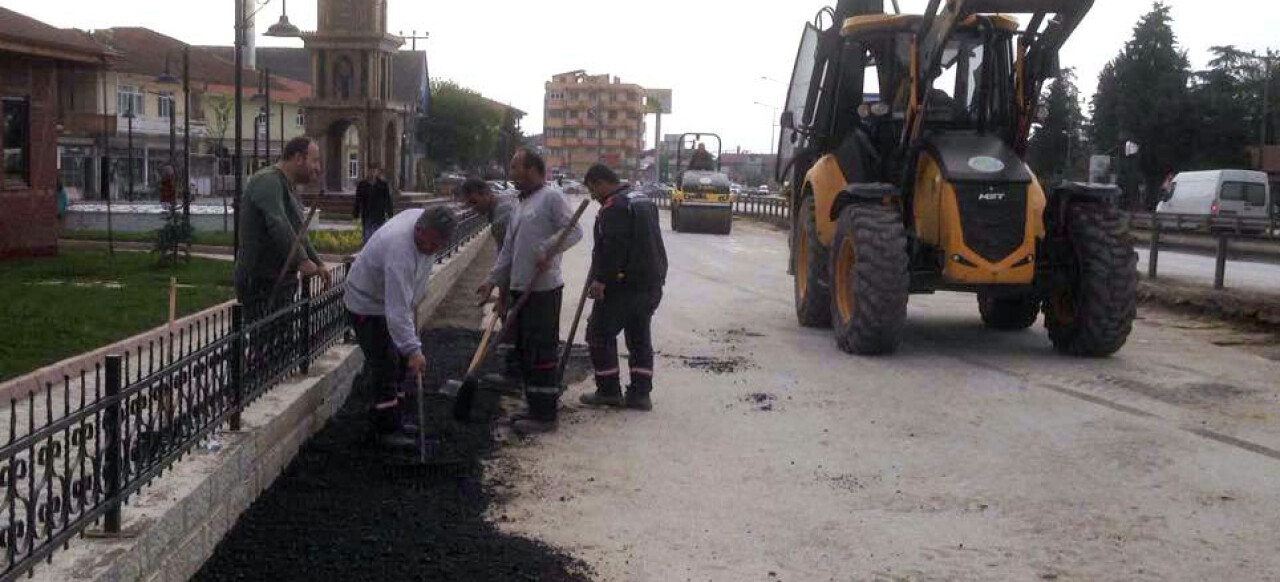 Hendek Belediyesi sahada