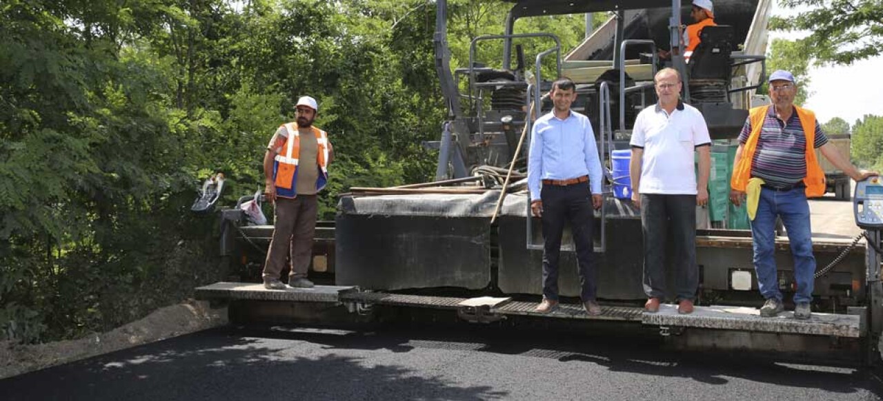 Bu asfalt Adapazarı trafiğini rahatlatacak