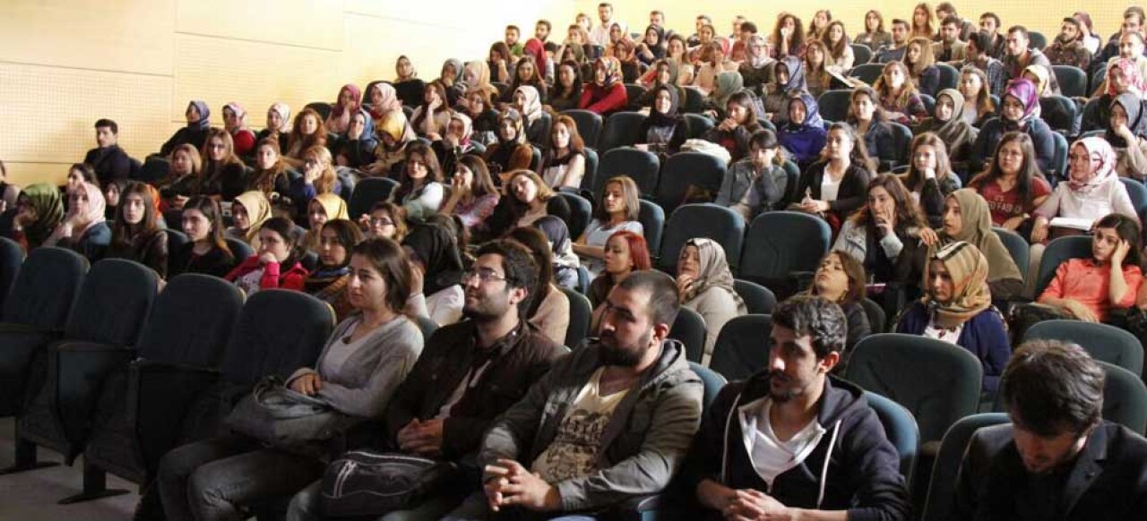 SAÜ Sağlık Bilimleri Fakültesi'nde Kariyer Günleri düzenlendi