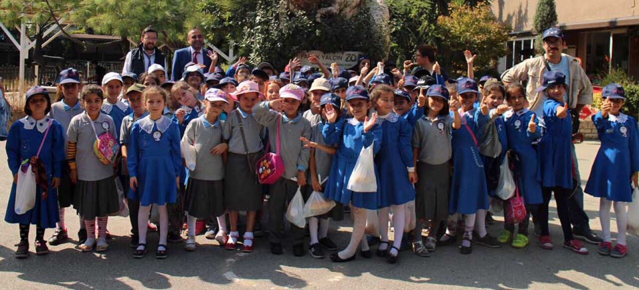 Öğrenciler Darıca Hayvanat Bahçesi’ni gezdi