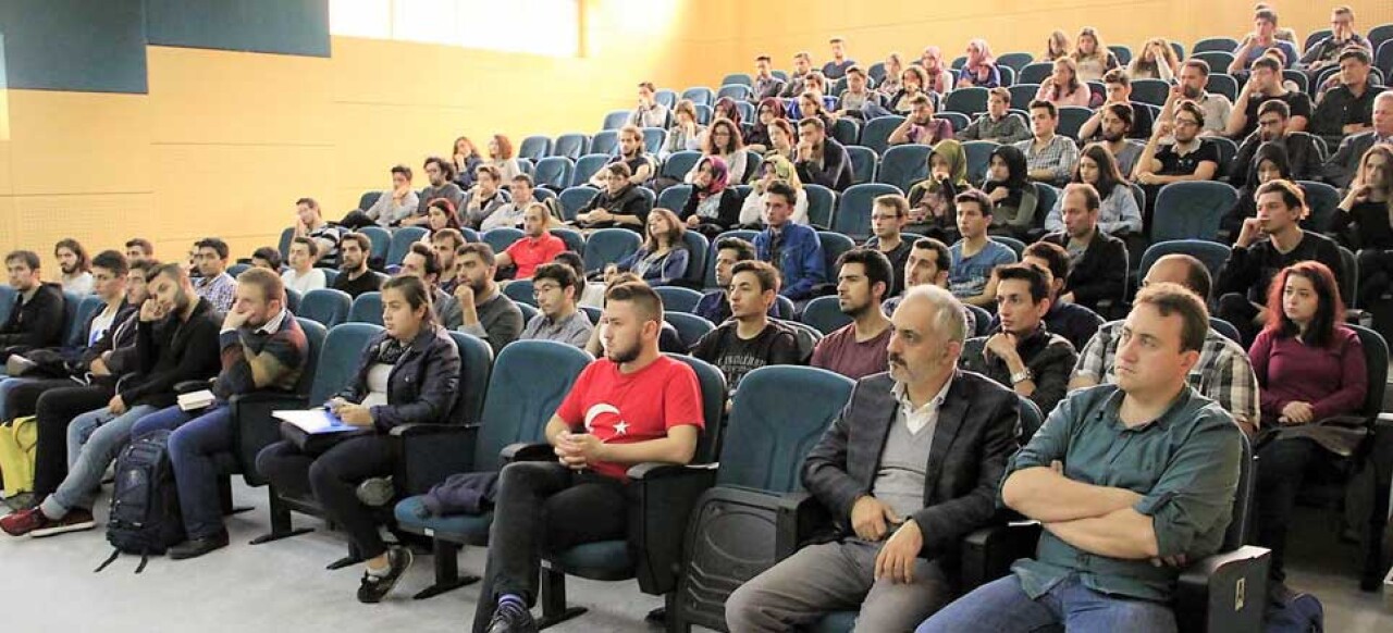 Erasmus Bilgilendirme Toplantısı SAÜ'de Yapıldı