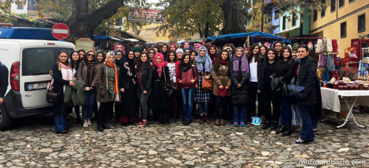 Akademi Lise öğrencileri Bursa’da inceleme gezisine katıldı