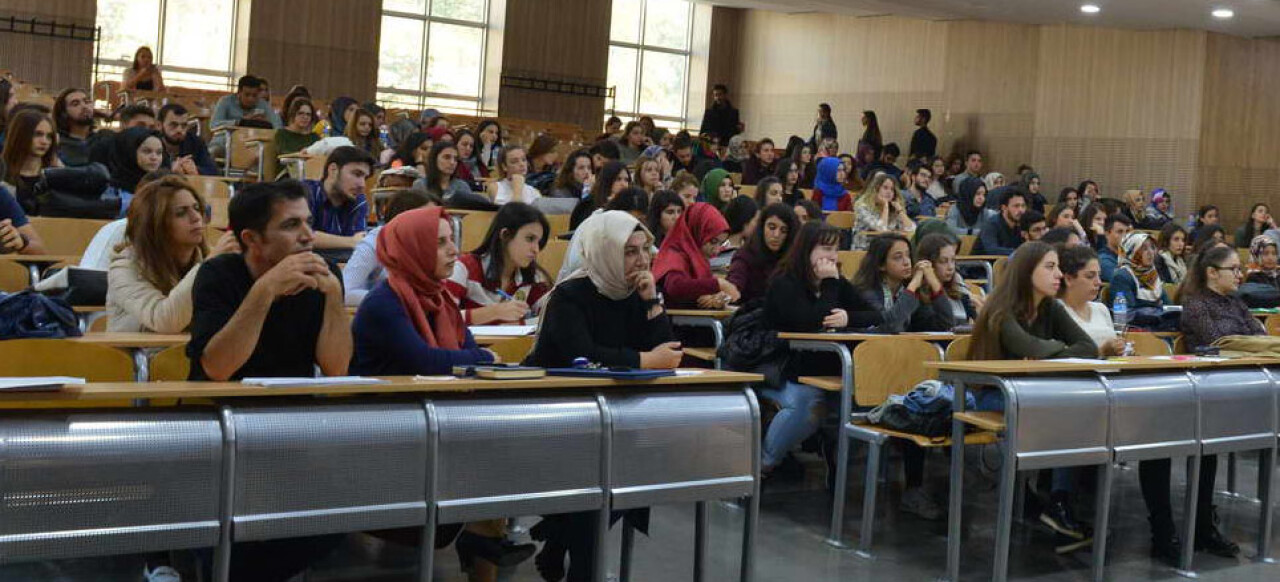 SAÜ'de Kişisel Gelişim Eğitimleri Tamamlandı