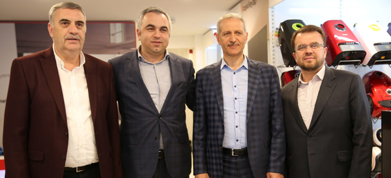 'İşleriniz Hayırlı, oylarınız Evetli olsun'