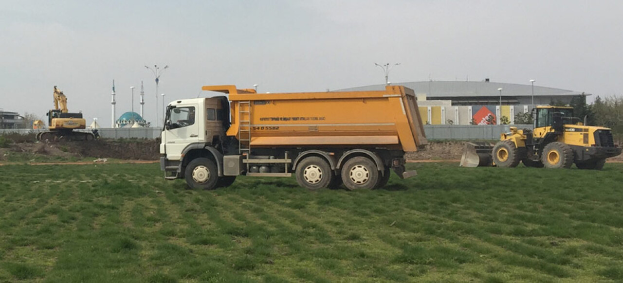 Serdivan’ın Vizyon Projesi 54. Cadde’de İlk Kepçe Vuruldu