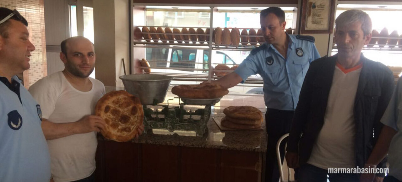 Karasu'da fırınlar zabıta ekiplerince denetlendi