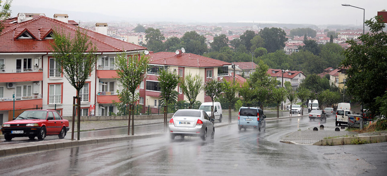 Sakarya'da metrekareye 30 kilogram yağış düştü