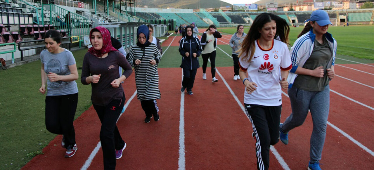 Ücretsiz Özel Yetenek Kursları kazandırmaya devam ediyor