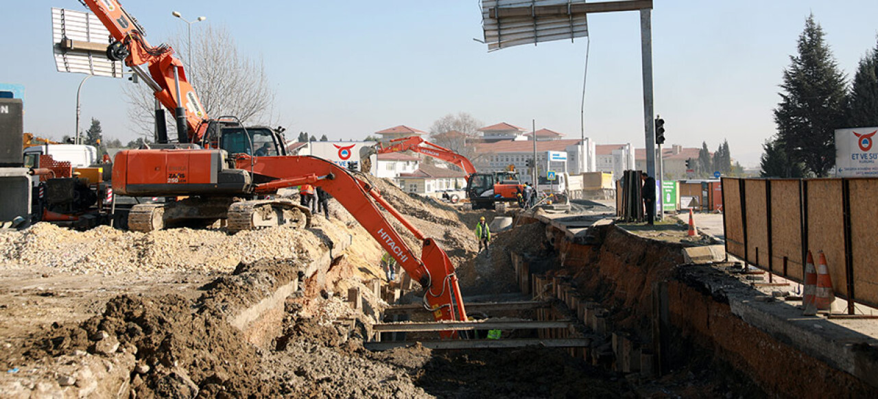 O kavşak trafiğe açılıyor