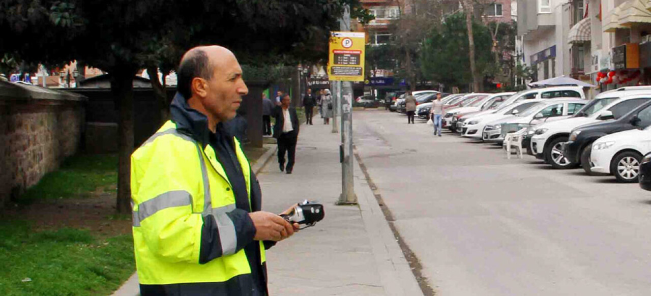 Hürriyet Caddesi’ne ve Eren Cami önüne parkomat hizmeti getiriliyor