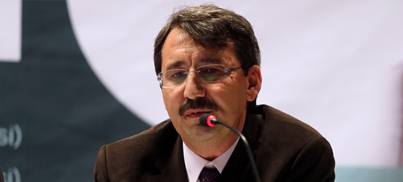 Prof. Dr. Atilla Arkan Kimdir?