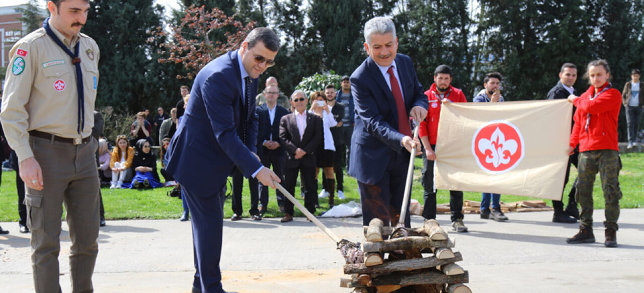 SAÜ’de Nevruz Coşkuyla kutlandı
