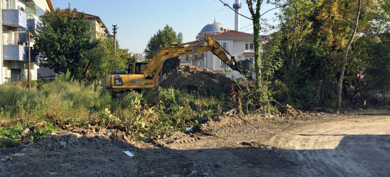 Adapazarı’nda 122 sokakta yol açımı yapıldı