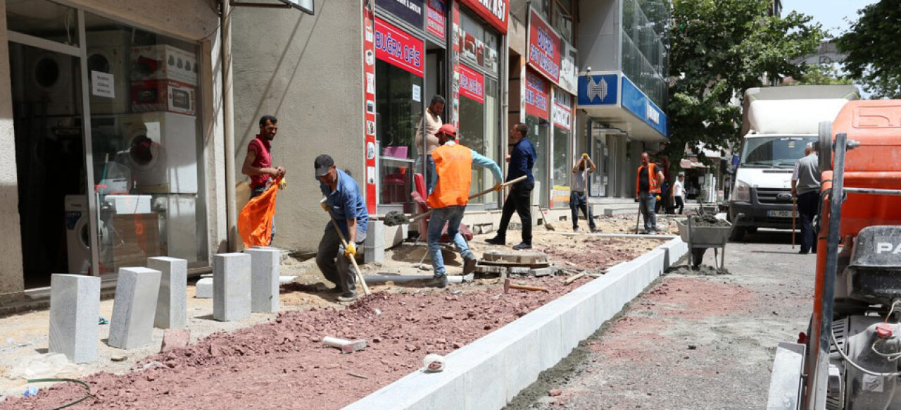 Turan Güneş’te, yollara neşter