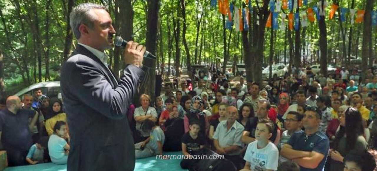 Şenocak 'Yerel seçimlere odaklanmalıyız'