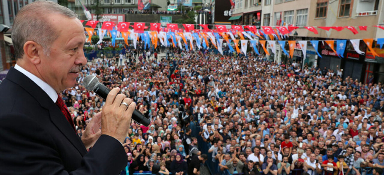 'Ekonomimizi nice sıkıntılarla boğuşarak büyüttük'