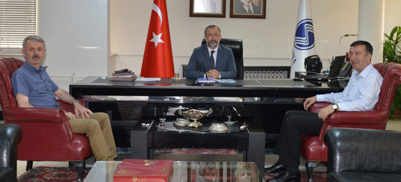 Hasan Ali Çelik’ten Rektör Savaşan’a Ziyaret